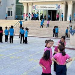 Okullarda yeni d&ouml;nem: 81 ilde İŞKUR &uuml;zerinden 30 bin personel alınacak