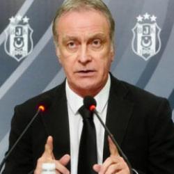&Ouml;nder &Ouml;zen transferin ipucunu vermişti! Beşiktaş'ı kararsız bırakan yıldız ortaya &ccedil;ıktı