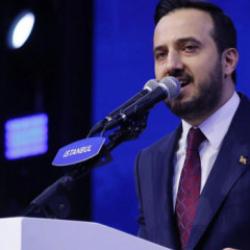 Son dakika haberi: Abdullah &Ouml;zdemir, tarihi konuşma &ouml;ncesi son anket sonu&ccedil;larını a&ccedil;ıkladı!