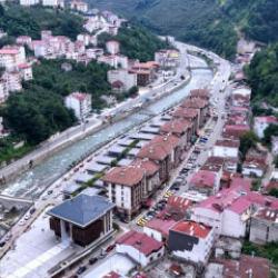 Giresun Dereli'deki sel felaketinin &uuml;zerinden 6 yıl ge&ccedil;ti, şimdi yıldız gibi parlıyor