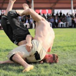 Ke&ccedil;i&ouml;ren er meydanından d&uuml;nyaya damga! Karakucak'ta şampiyon T&uuml;rkiye