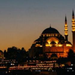 AKRA&rsquo;dan Mevlid Kandili ve Rebi&rsquo;&uuml;l-evvel ayına &ouml;zel yayınlar