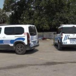 Antalya'da esrarengiz &ouml;l&uuml;m! Pazarda yarı &ccedil;ıplak ceset bulundu
