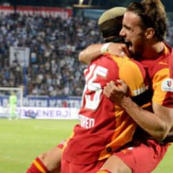 Aslan, Erzurum'da k&uuml;kredi! D&ouml;rt d&ouml;rtl&uuml;k zafer