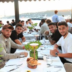 Beşiktaş akşam yemeğinde buluştu!