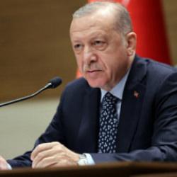 Cumhurbaşkanı Erdoğan, 17 Ağustos depreminde hayatını kaybedenleri andı