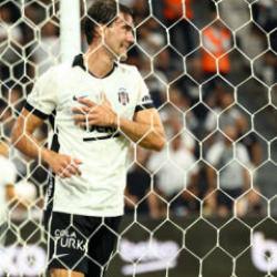 Dusan Vlahovic, Beşiktaş'ta siftah yaptı
