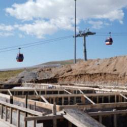 Erciyes'te T&uuml;rkiye'nin en uzun dağ kızağı tesisi i&ccedil;in &ccedil;alışmalar başlatıldı