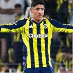 Fenerbah&ccedil;e'den ayrıldı! LaLiga ekibine imza atacak