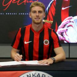 Galatasaray ayrılığı duyurdu! S&uuml;per Lig ekibine gitti