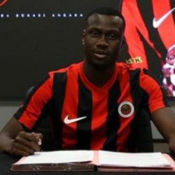 Gen&ccedil;lerbirliği, Serie A'dan orta saha transferi yaptı