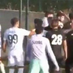 Sakaryaspor-Sebail ma&ccedil;ında ortalık karıştı!