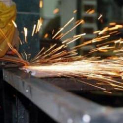 İngiltere'de bileşik PMI son 4 ayın en y&uuml;ksek seviyesini g&ouml;rd&uuml;