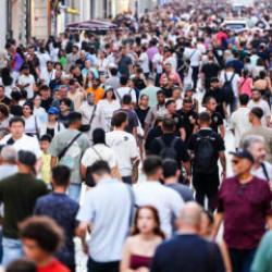 İstanbul'un hangi il&ccedil;esinde en &ccedil;ok nereliler yaşıyor! İşte 11 il&ccedil;enin zirvesindekiler...