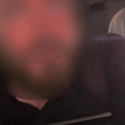 Kuytulcu olduğu &ouml;ne s&uuml;r&uuml;len iki kişi yol kesip otomobil durdurdu