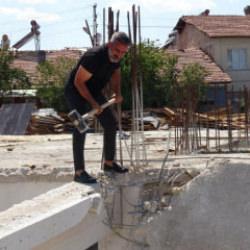 Malatya'da m&uuml;teahhit 105 dairelik inşaatını ihbar etti! Yıkım kararı &ccedil;ıktı