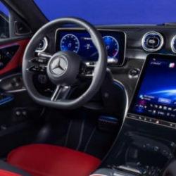 Mercedes C-Serisi baştan aşağı yenilendi: İşte 2027 modelin &ouml;zellikleri