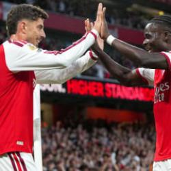Son şampiyon Arsenal kaldığı yerden devam! 