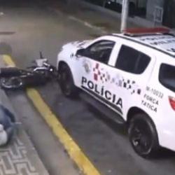 Su&ccedil;&uuml;st&uuml; yakalandılar, polis kurşun yağdırdı! Brezilya'da anında adalet