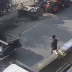 Tekirdağ&rsquo;da feci kaza: Forkliftin demir ayağına işte b&ouml;yle &ccedil;arptı!