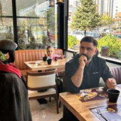 &Ccedil;in'den geldi hem maaşı hem de izni var: Robotun talepleri bitmiyor