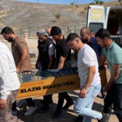 Elazığ'da piknik faciası! Yıldırımın isabet eden 10 yaşındaki &ccedil;ocuk &ouml;ld&uuml;