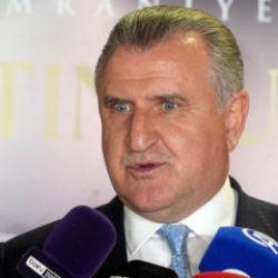 Bakan Bak ve Hidayet T&uuml;rkoğlu'ndan 12 Dev Adam s&ouml;zleri