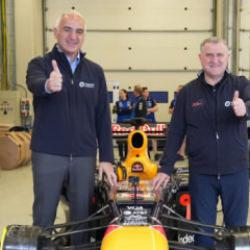 Bakan Ersoy m&uuml;jdeyi verdi: Formula 1 T&uuml;rkiye&rsquo;ye geri d&ouml;n&uuml;yor! İşte anlaşma s&uuml;resi