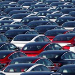 &Ccedil;in'de gizli kapı kolları nedeniyle yaklaşık 3 milyon Tesla geri &ccedil;ağrıldı