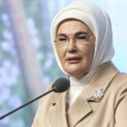 Emine Erdoğan, 6. Lider Eşleri Zirvesi'ne video mesaj g&ouml;nderdi
