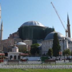 Fatih'in emanetinde tarihi seferberlik! Ayasofya'daki dev restorasyonda 3 etap tamamlandı