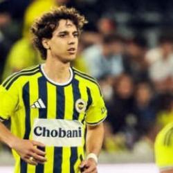 Fenerbah&ccedil;e'de ayrılık! Emre Demir, S&uuml;per Lig ekibine transfer oldu