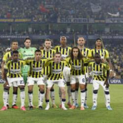 Fenerbah&ccedil;e'nin Olimpik Lyon ma&ccedil;ı kamp kadrosu belli oldu