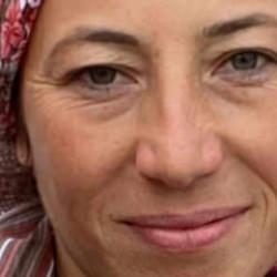 Hayvanları otlatmaya g&ouml;t&uuml;ren 3 &ccedil;ocuk annesi kayboldu