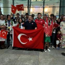 İşitme engellilerde tarihi başarı! Sporcularımız 33 madalya kazandı