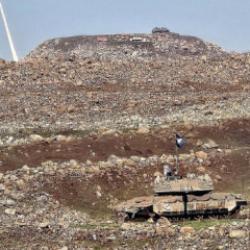 İsrail komşu &uuml;lkeye askeri ara&ccedil;larla girdi!