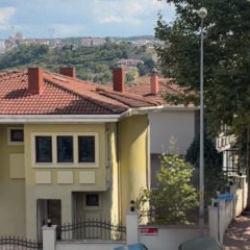 İstanbul'da villada dehşet! Başından vurulmuş halde &ouml;l&uuml; bulundu