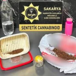 Sakarya&rsquo;da 4 il&ccedil;ede dev narkotik ablukası: Uyuşturucu taciri 4 ş&uuml;pheli tutuklandı