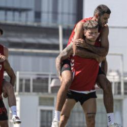 Samsunspor'da Fenerbah&ccedil;e mesaisi devam etti!