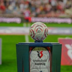 S&uuml;per Lig'in 4. hafta fikst&uuml;r&uuml; a&ccedil;ıklandı! Fenerbah&ccedil;e ve Galatasaray detayı