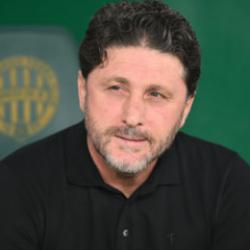 Trabzonspor Teknik Direkt&ouml;r&uuml; Fatih Tekke istifa etti!
