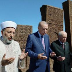 &ldquo;T&uuml;rkiye sevgisi imandandır&rdquo;