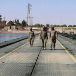 T&uuml;rkiye ve Suriye'den ortak hamle! Fırat'a k&ouml;pr&uuml; kuruldu