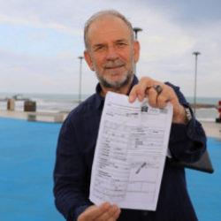 Sakarya'da su&ccedil;lu aranıyor! Kamyonet olarak alıp sattı, sistemde "panelvan" g&ouml;r&uuml;nd&uuml;
