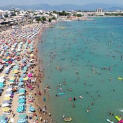 6 aylık turizm geliri 25.7 milyar dolara ulaştı: Bakan Ersoy a&ccedil;ıkladı