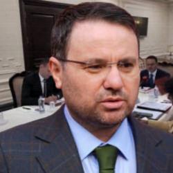 Bakan G&uuml;rlek, Yunanistan'dan 3 ismin iadesini istedi