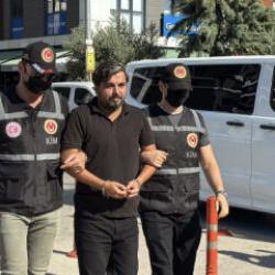 Tır dorsesinde yakalanan Arif Kocabıyık'tan adliyeye sevk edilirken ilgin&ccedil; s&ouml;zler