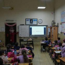 Bağcılar'da ilk ders zili heyecanı! Okul bah&ccedil;eler renkleniyor 
