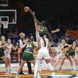 A Milli Kadın Basketbol Takımı Avustralya'ya farklı mağlup!