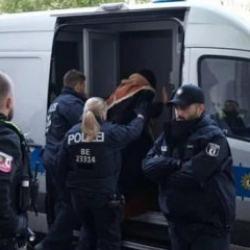 Almanya'da mafya hesaplaşması ş&uuml;phesi: 2 T&uuml;rk &ouml;ld&uuml;r&uuml;ld&uuml;